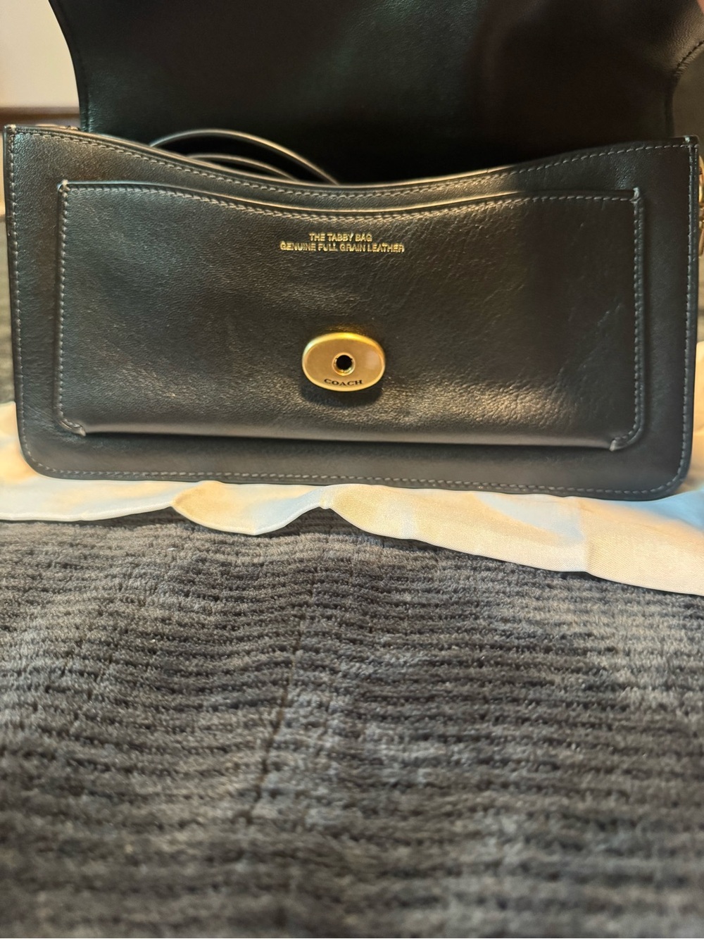 Coach Black Natural Grain Leather Tabby 26 with Gold 'C' Buckle - Picture 4 of 6